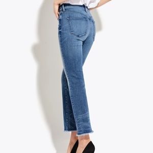 AYR “The Pop” Jean - Excellent Condition, size 27L